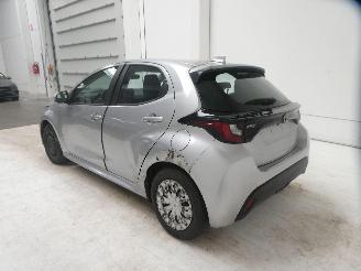 Toyota Yaris DYNAMIC 1.5VVT - HYB picture 4