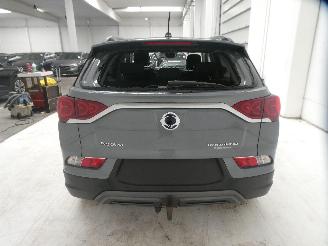 Ssang yong Korando  picture 12