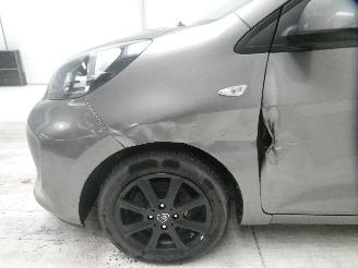 Kia Picanto  picture 5