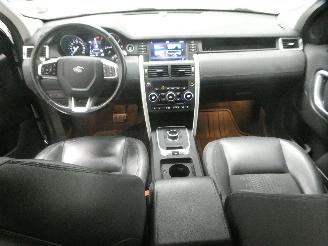 Land Rover Discovery 2.0D SPORT picture 17