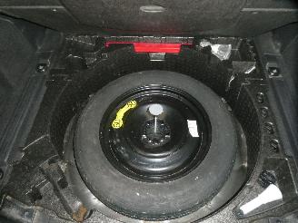 Land Rover Discovery 2.0D SPORT picture 24