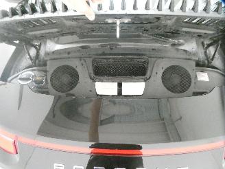 Porsche 911 CARRERA 4S COUPE picture 15