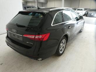 Audi A4  picture 9