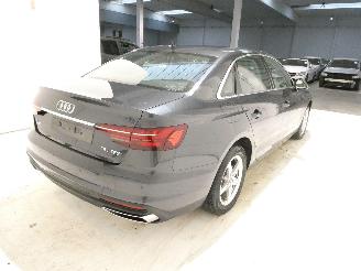Audi A4 TYPE 8W picture 6