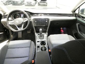 Volkswagen Passat GTE picture 8