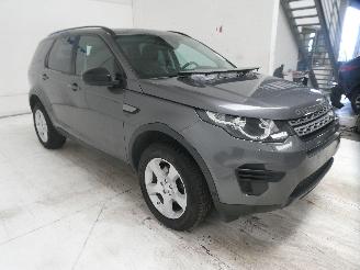 Land Rover Discovery 2.0D SPORT picture 11