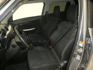Suzuki Swift GL picture 19