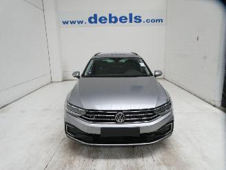 uszkodzony samochody osobowe Volkswagen Passat GTE 2020/4