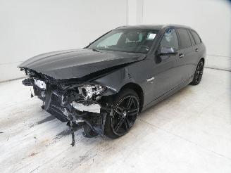 BMW 5-serie XDRIVE TOURING picture 4
