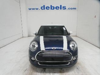 krockskadad bil auto Mini Cooper 1.5D  D 2017/5