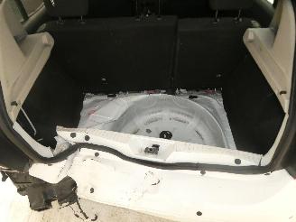 Dacia Sandero ESSENTIEL picture 22