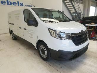 Renault Trafic 2.0D picture 10