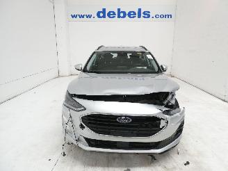 Unfallwagen Ford Focus 1.0 HYBRIDE TREND 2022/6