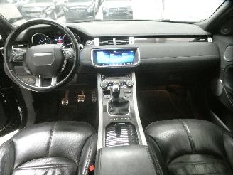 Land Rover Range Rover Evoque 2.0D  SE picture 16