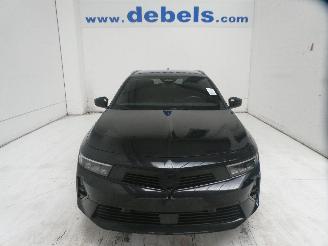 Damaged car Opel Astra 1.5D  GS LINE 2023/9