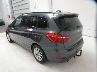 BMW 2-serie 216D picture 8