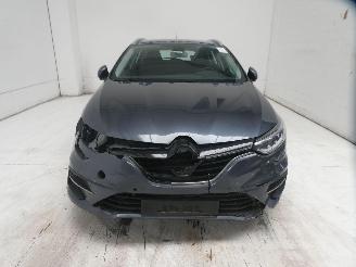 Renault Mégane IV GRANDTOUR picture 2
