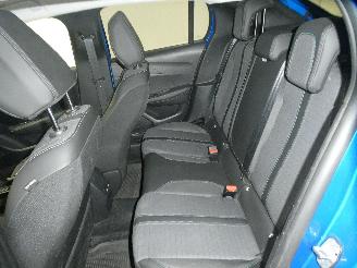 Peugeot 208  picture 19