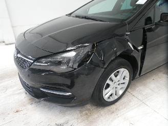 Opel Astra K picture 5