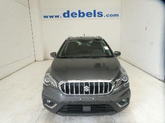 Voiture accidenté Suzuki SX4 S-CROSS 2017/4