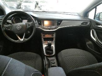 Opel Astra SPORTS TOURER picture 8