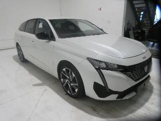 Peugeot 308 III ALLURE picture 11
