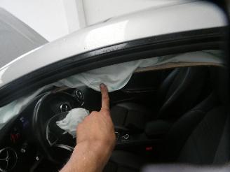 Mercedes Cla-klasse 180 picture 24
