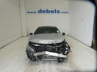 Damaged car Mercedes Cla-klasse 180 2019/4