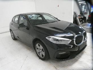 BMW 1-serie 1.5D D picture 13