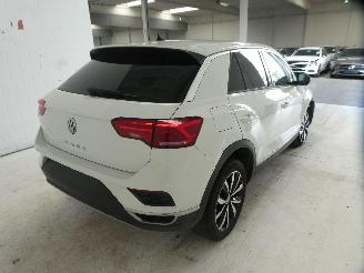 Volkswagen T-Roc STYLE picture 6
