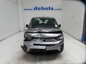 Damaged car Citroën Berlingo PLUS 2025/5