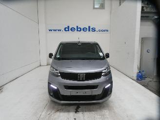 krockskadad bil bedrijf Fiat Scudo 2.0D 2023/7