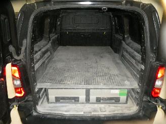 Peugeot Partner 1.6D picture 21