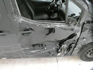 Peugeot Partner 1.6D picture 10