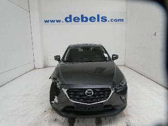 krockskadad bil auto Mazda CX-3 1.8D  DRIVE 2019/2