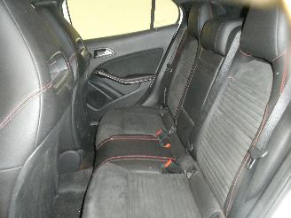 Mercedes GLA 200 D picture 23