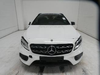 Mercedes GLA 200 D picture 2