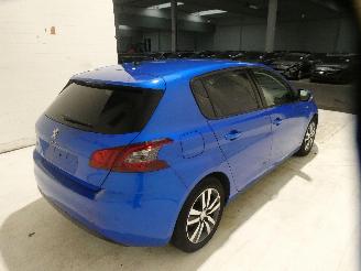 Peugeot 308 II STYLE picture 9