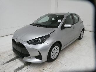 Toyota Yaris  picture 3