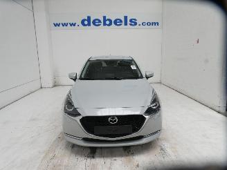 Coche accidentado Mazda 2  2020/9