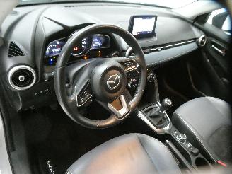Mazda 2  picture 22
