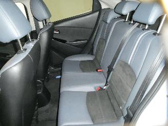 Mazda 2  picture 24