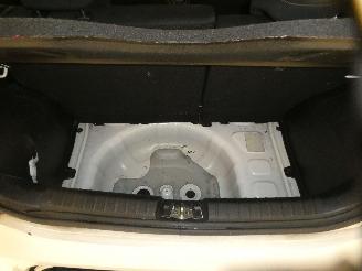 Kia Picanto 1.0 picture 19