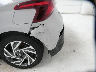 Hyundai I-20  picture 5