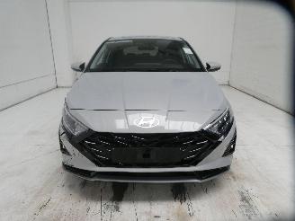 Hyundai I-20  picture 2