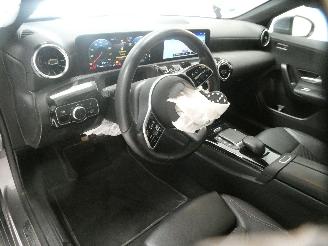 Mercedes A-klasse 2.0 A 180 D BUSINESS picture 18