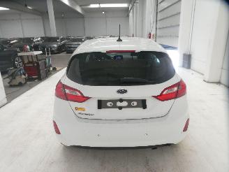 Ford Fiesta  picture 5