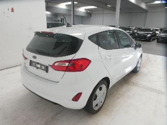 Ford Fiesta  picture 6