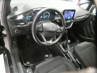 Ford Fiesta TITANIUM picture 14