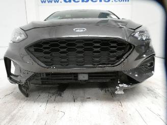 Ford Focus 1.5D ST-LINE X picture 4